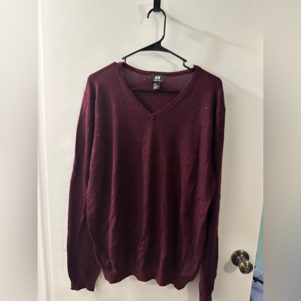 H&M. Means Burgundy V-Neck Sweater.